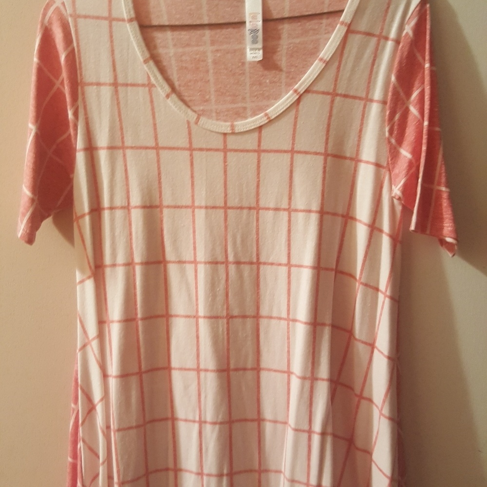 LuLaRoe - Picture 2 of 2